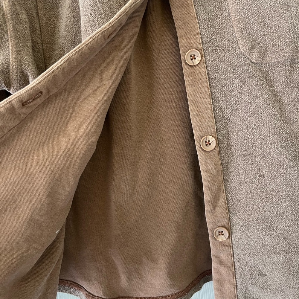Z Supply button down - Picture 6 of 8